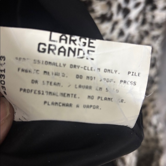 MONTEREY FASHIONS Vintage 1980s Leopard Cheetah Faux Fur Full Length Coat - Picture 7 of 7